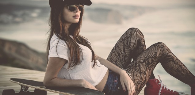 Sponsored Video: Web-TV mit IT-Girl Bonnie Strange: "Glam Sports - Sportswear meets Bling Bling!"