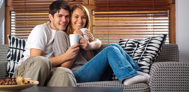 Sponsored Video: #DatingDesaster: Das Dating-Karussell dreht sich mit NESCAFÉ