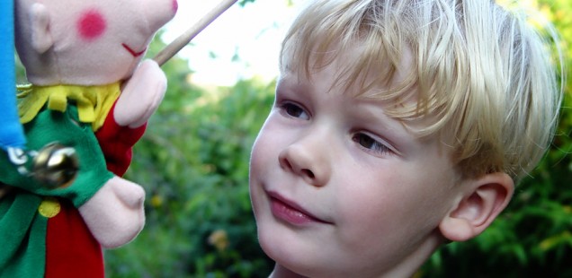 Kindertheaterstücke: Vom Kasperltheater zu modernen Klassikern