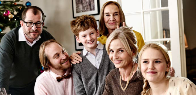 Sponsored Video: Die Weihnachtsepisode der Familie Heins: Es geht auch mal ohne Smartphone & Co