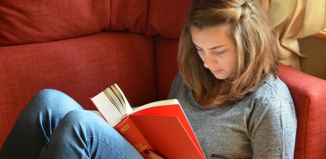 Jugendbuchtipps: Zwei Bücher, deren Kauf sich lohnt